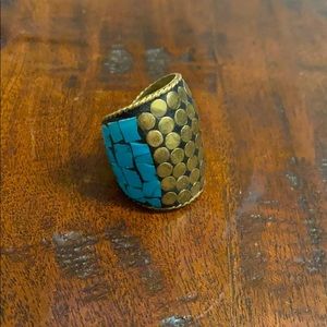 Turquoise and gold ring
